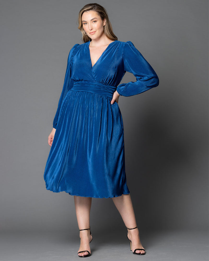 Sophie Long Sleeve Pleated Cocktail Dress – Kiyonna