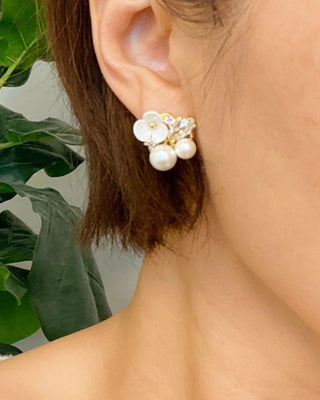 Mini Flower Jeweled Stud Earrings in Ivory